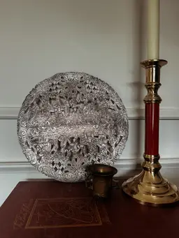 Expandable Silver/Copper Trivet