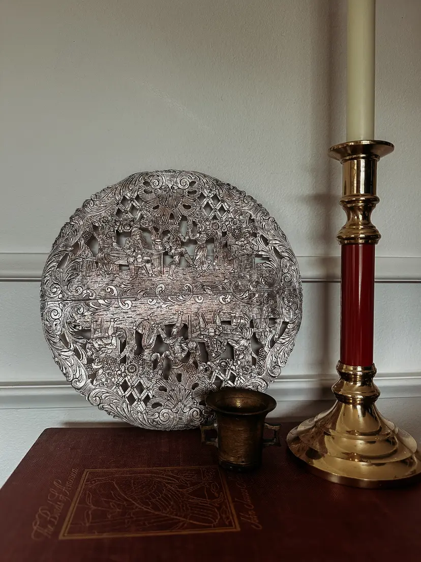 Expandable Silver/Copper Trivet