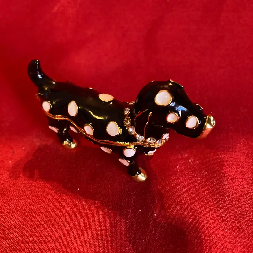 05. Enamel/Stoned Dachshund Trinket Box