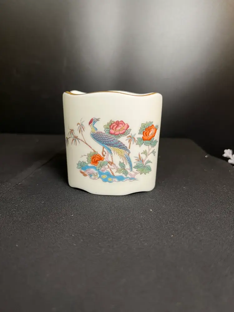 Wedgwood, Bone China, Made in England-Kutani Crane Series-Cigarette Holder or Use as a Tooth Pick Holder-Lot 60