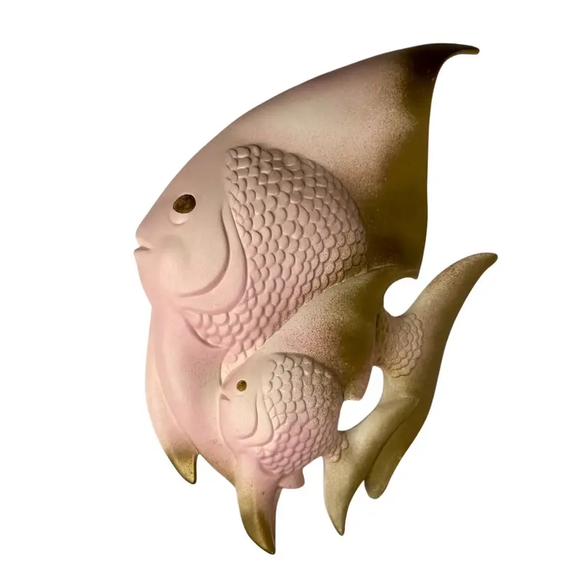 Ceramic Fish Wall Hanging Freeman McFarlin? Pink/Gold Trim Wall Hanging Decoration Vtg MCM USA
14-1/4” x 9-1/4”
