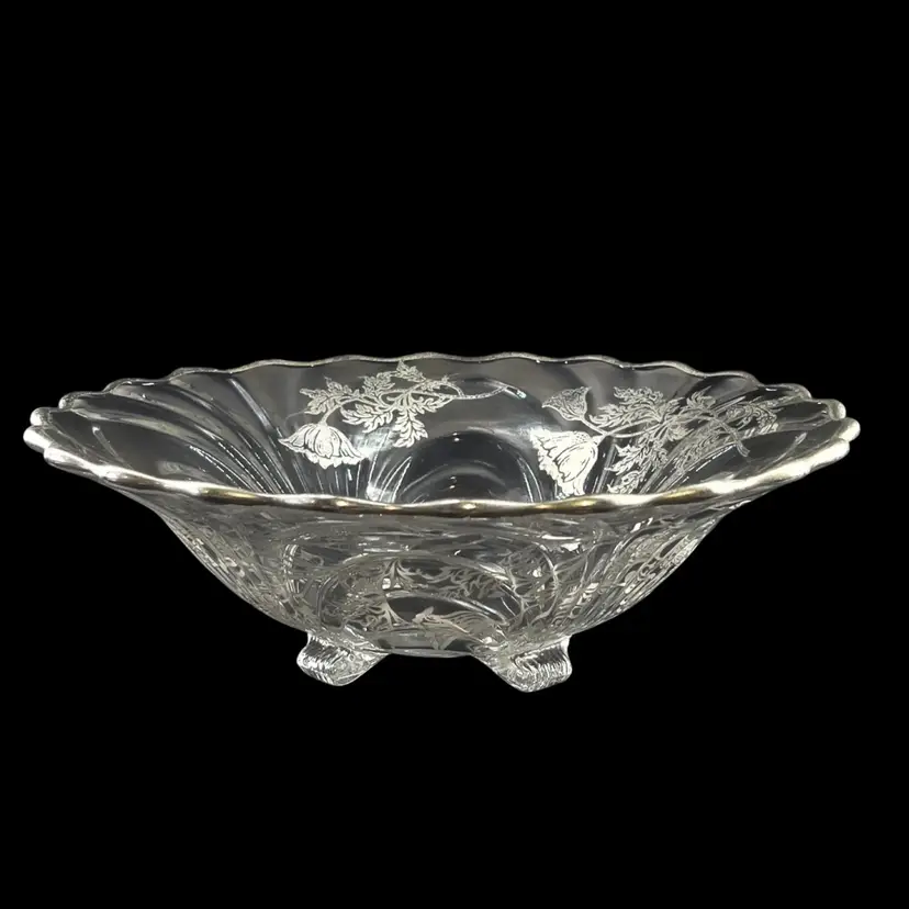 Vintage Serving Bowl 3 Footed Dessert Dish
Silver City Glass CoCollection
1940s Flanders Poppies Pattern