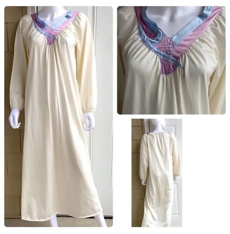 1980’s Vanity Fair Long Sleeve Nightgown-Large