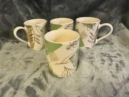 Vintage Set 4 Corelle Coordinates Coffee Cups Mugs Green Leaf “Textured Leaves”