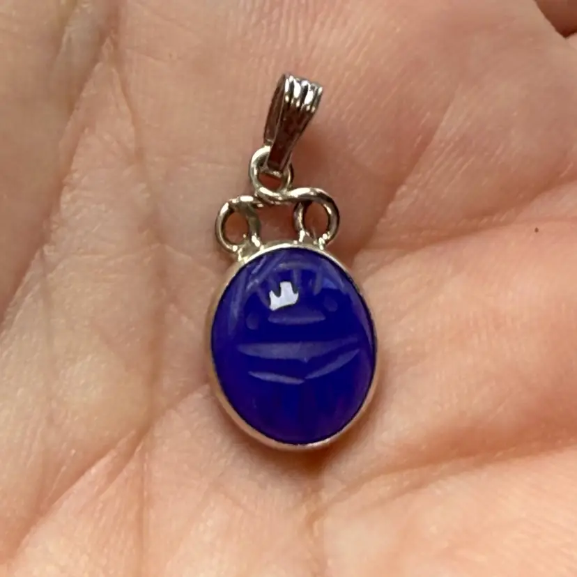 Sterling Silver 925 Carved Scarab Beetle Pendant Blue Lapis Gemstone