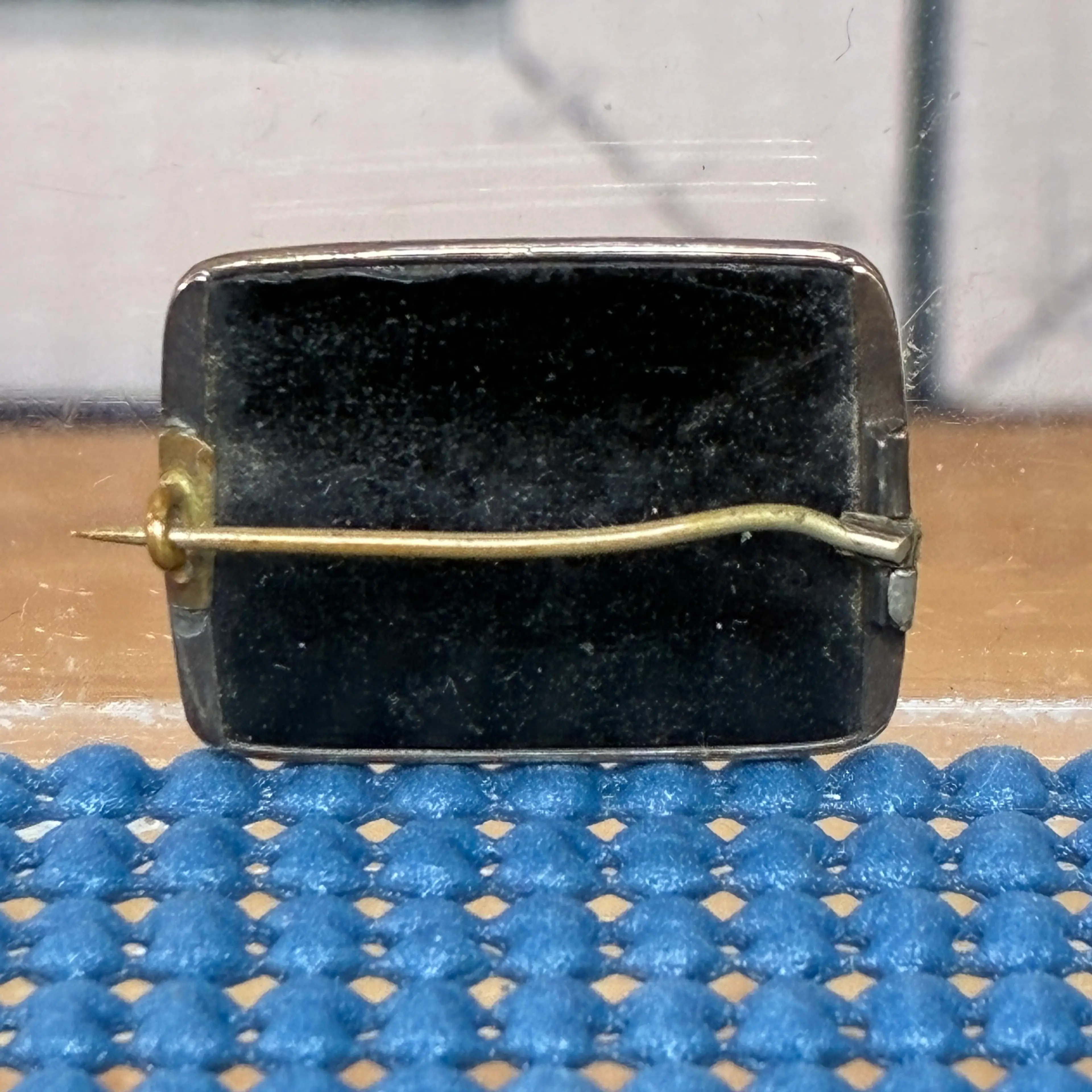 Image 2 of 2