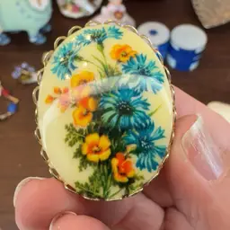 Flower Pin