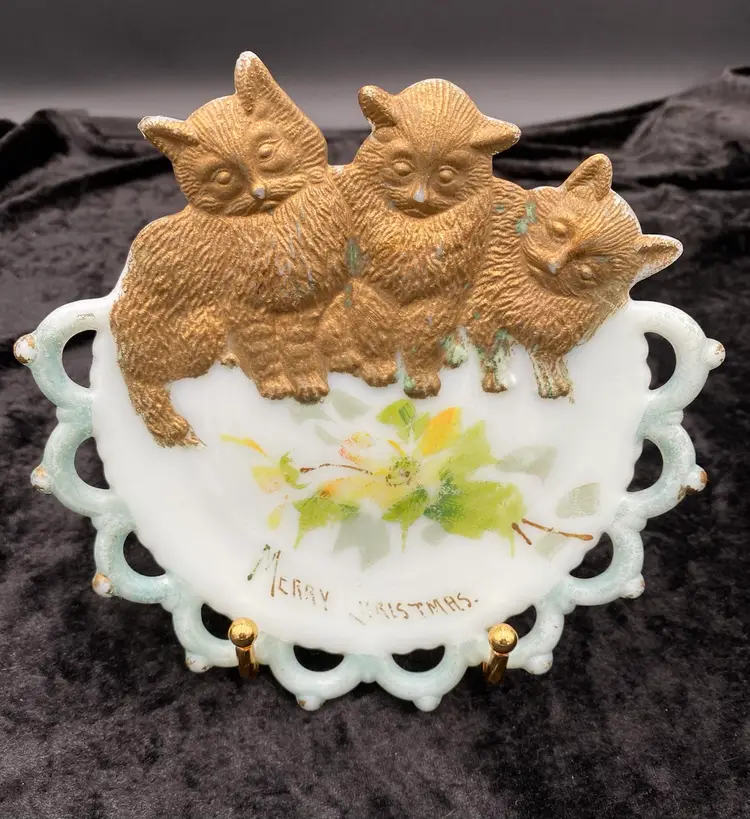 Antique Westmoreland Specialty Co. No. 5 Cat Plate (Three Kittens), Painted, 7.3"