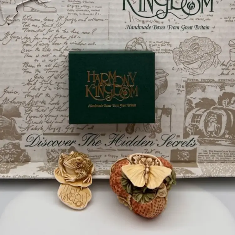 HARMONY KINGDOM “SWEET AS SUMMER”