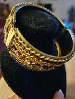 Cuff bracelet