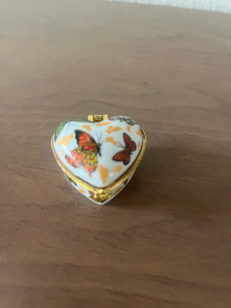 Set Of Two Small Trinket Pill Boxes Butterfly Porcelain