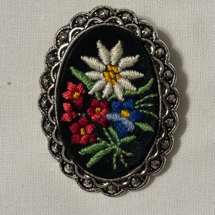Vintage Silver Tone Black With Red White Blue Embroidered Flower Brooch