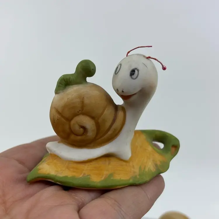Homco Anthropomorphic Snails With Ladybug & Worm Figures 2.75”