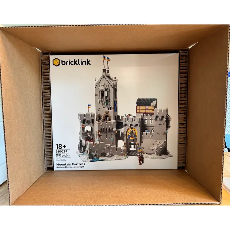 LEGO Bricklink Designer Mountain Fortress, 910029, Brand New & Sealed