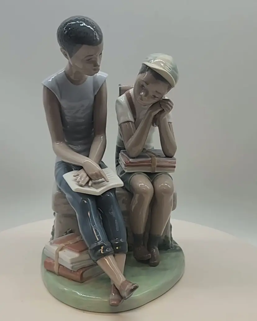 Lladro Children's Games Black Legacy Collection 5379 Retired