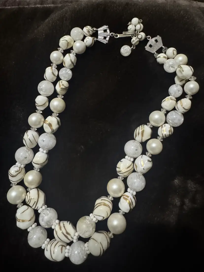 White & Gold Scribble Beads Shiny Gold Tone Beads