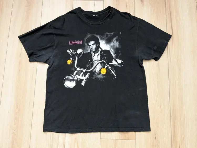 Vintage Graphic T Shirt 90s David Copperfeild Magician Motorcycle Single Stitch TeE