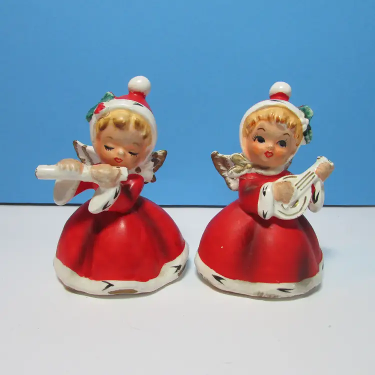 REPAIRED set of 2 vintage Napco ware angels flue and lute girls figurines Christmas decor