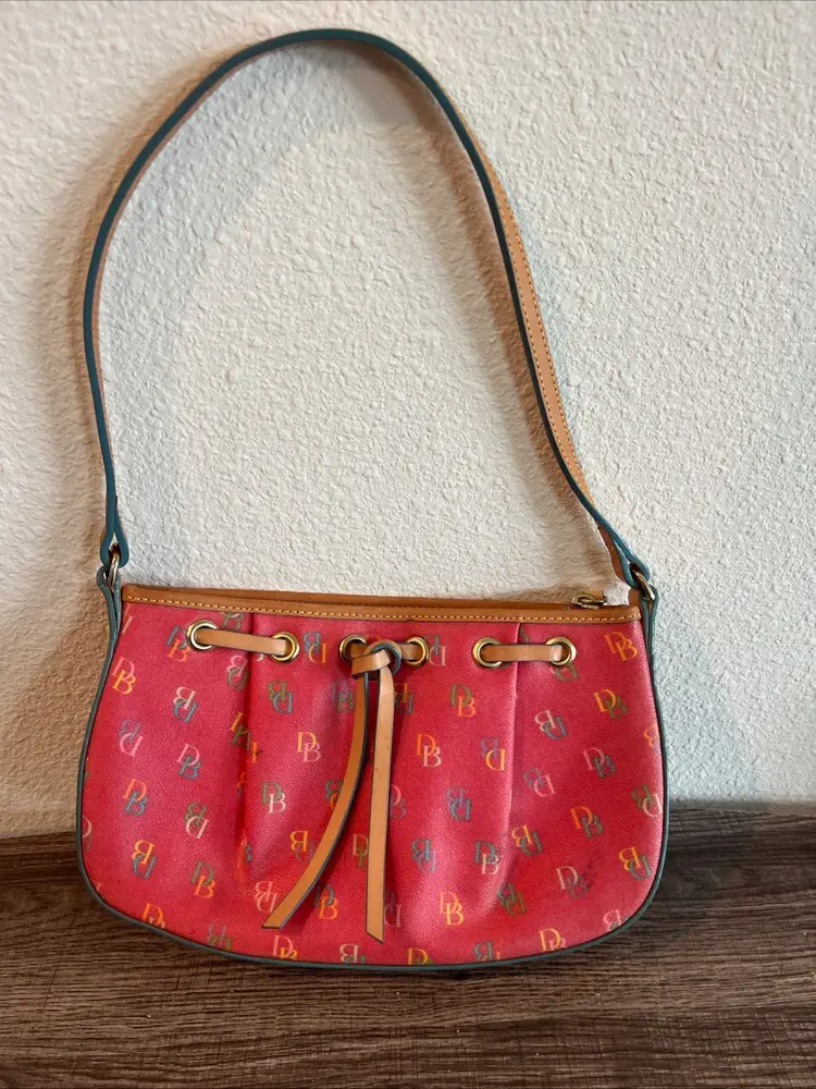 Dooney & Bourke Purse