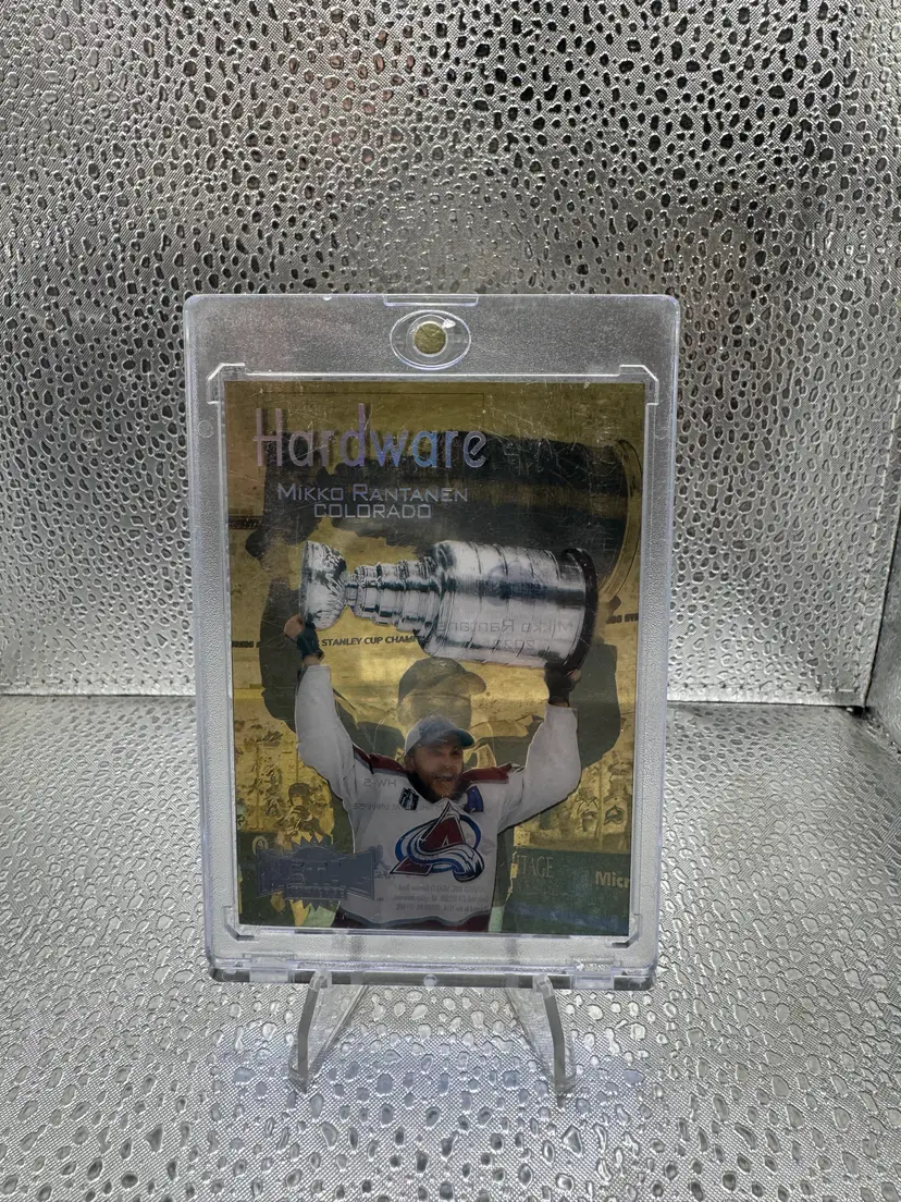 2022-23 Metal Universe Hardware #HW5 Mikko Rantanen