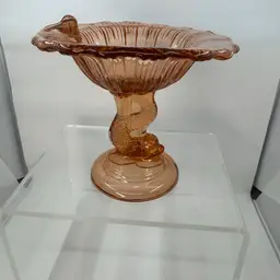 LG Wright Pink Dolphin Compote