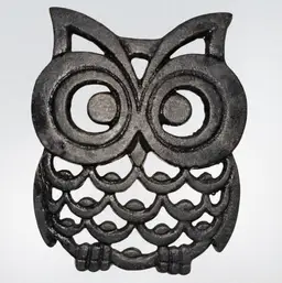 Cast Iron Owl Trivet 6” X 4 3/4”
