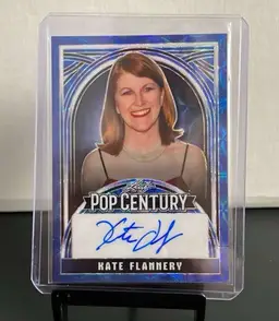 2024 Leaf Pop Century Kate Flannery