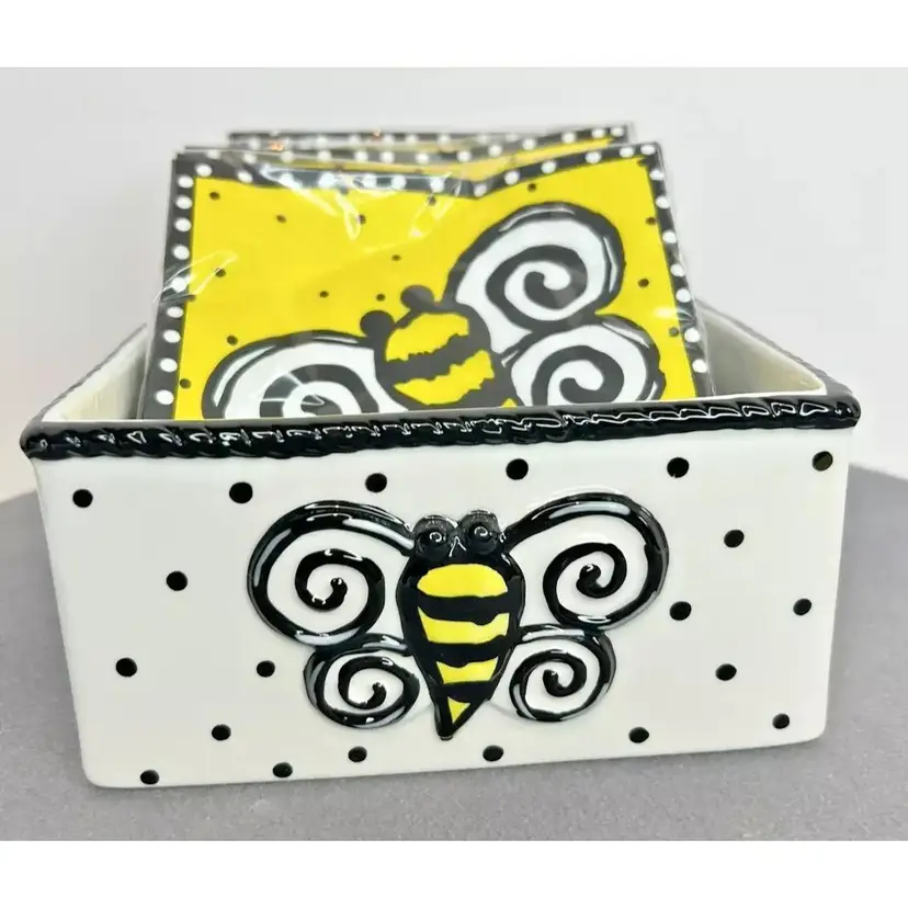Ceramic Hand Painted 3D "BEE" Napkin Holder & 3 New Pkgs of Paper Napkins