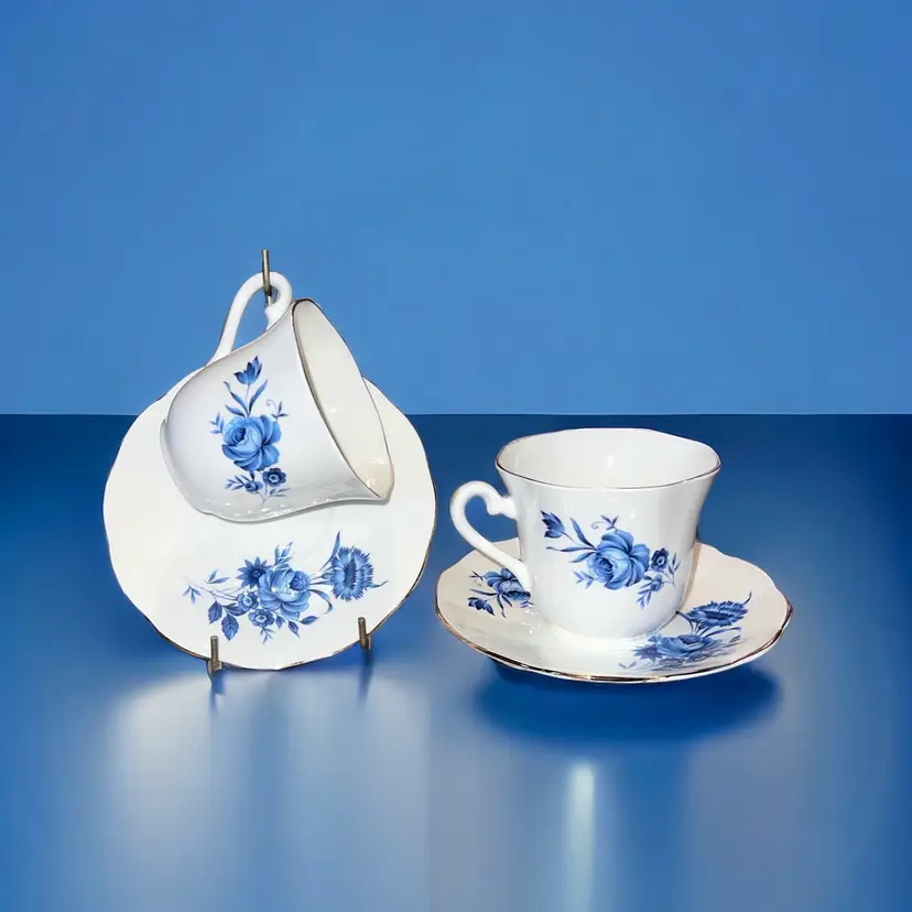 2 Vintage Elizabethan Fine China Teacup and Saucer Set Blue Flowers Taylor Kent