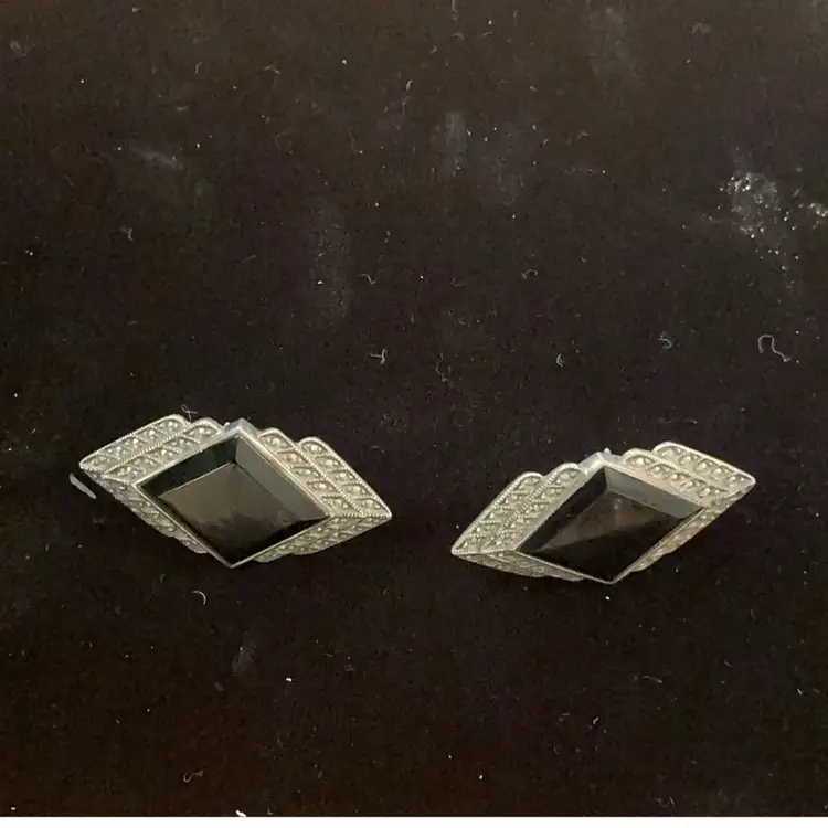 Vintage Sterling Onyx Marcasite Bracelet Earrings Set