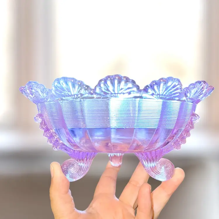Mosser Glass Passion Pink (Neodymium) Tri-footed Scalloped Fruit Bowl