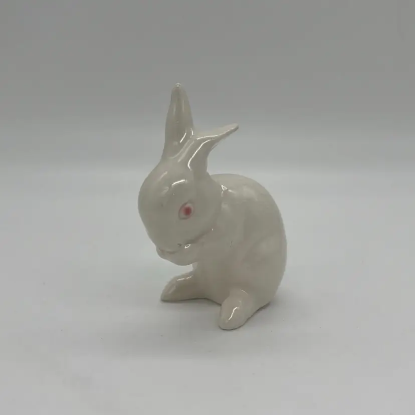 Vintage Goebel Porcelain White Bunny Rabbit Figurine Pink Eyes CE299