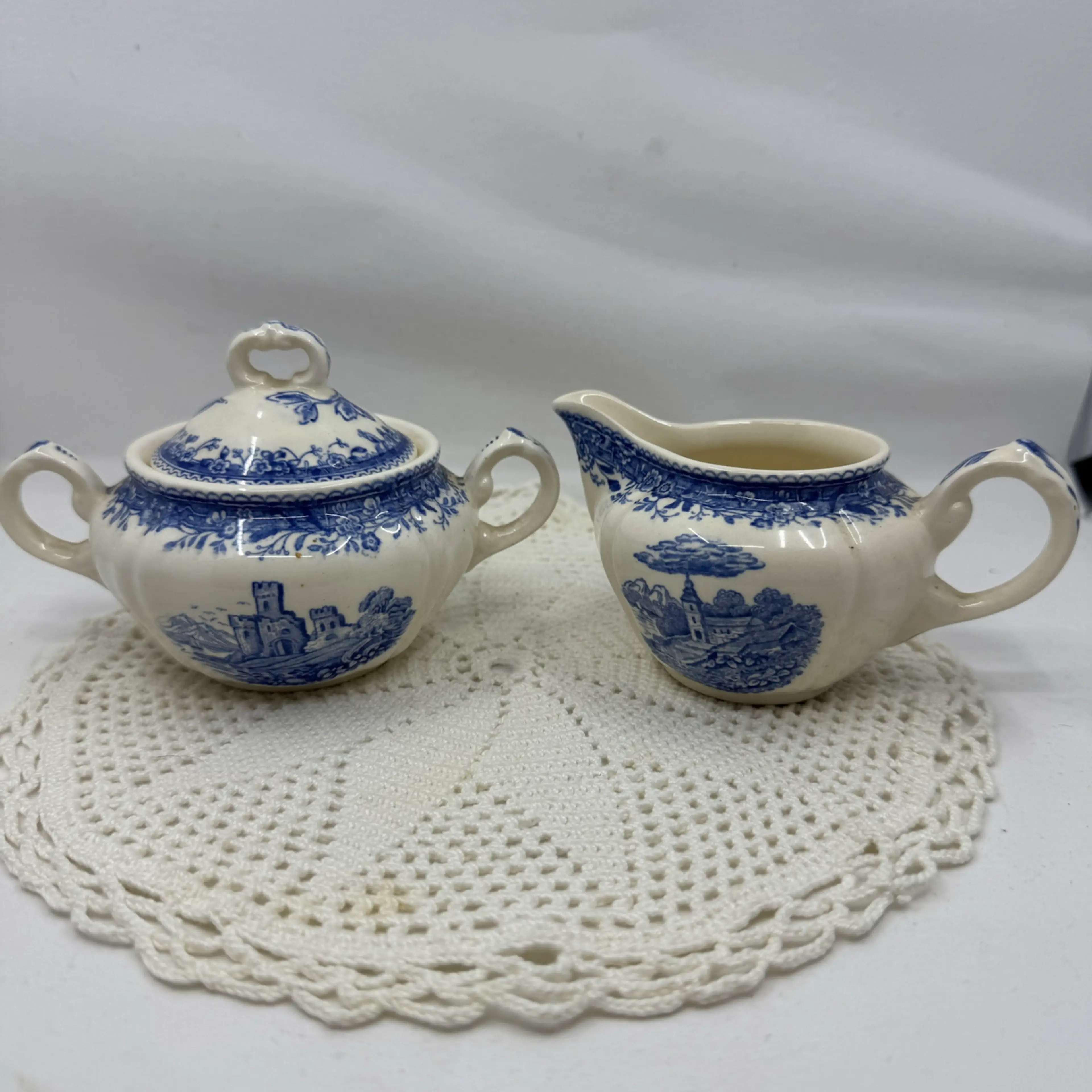 Image 1 of 5