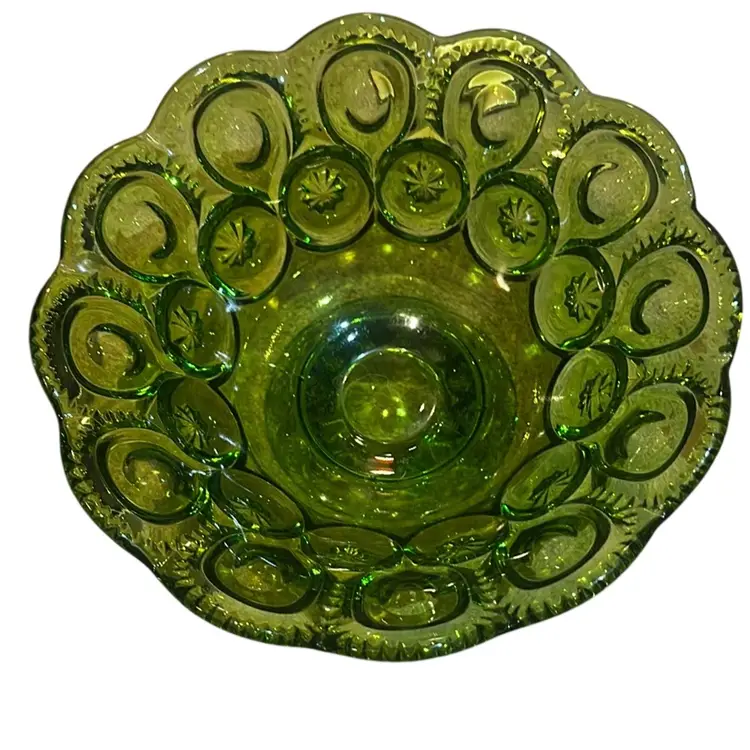 LE Smith Compote Moon & Stars Green Pedestal Bowl
3.75" ×7.5" 1960'