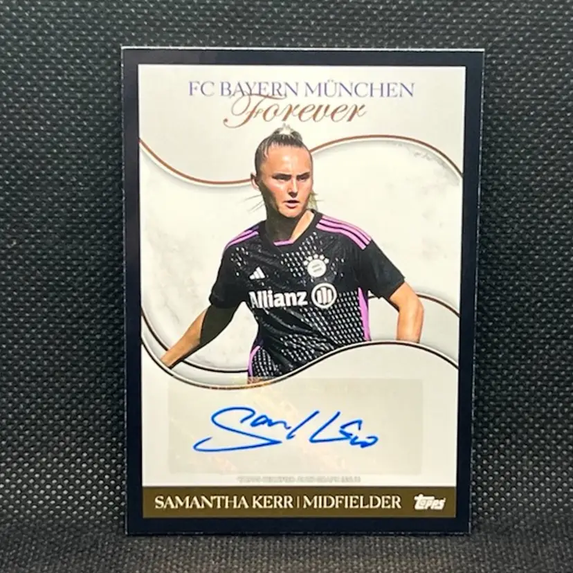 Samantha Kerr 2024 Topps FC Bayern Munchen Forever Autograph Black /10 Soccer Card