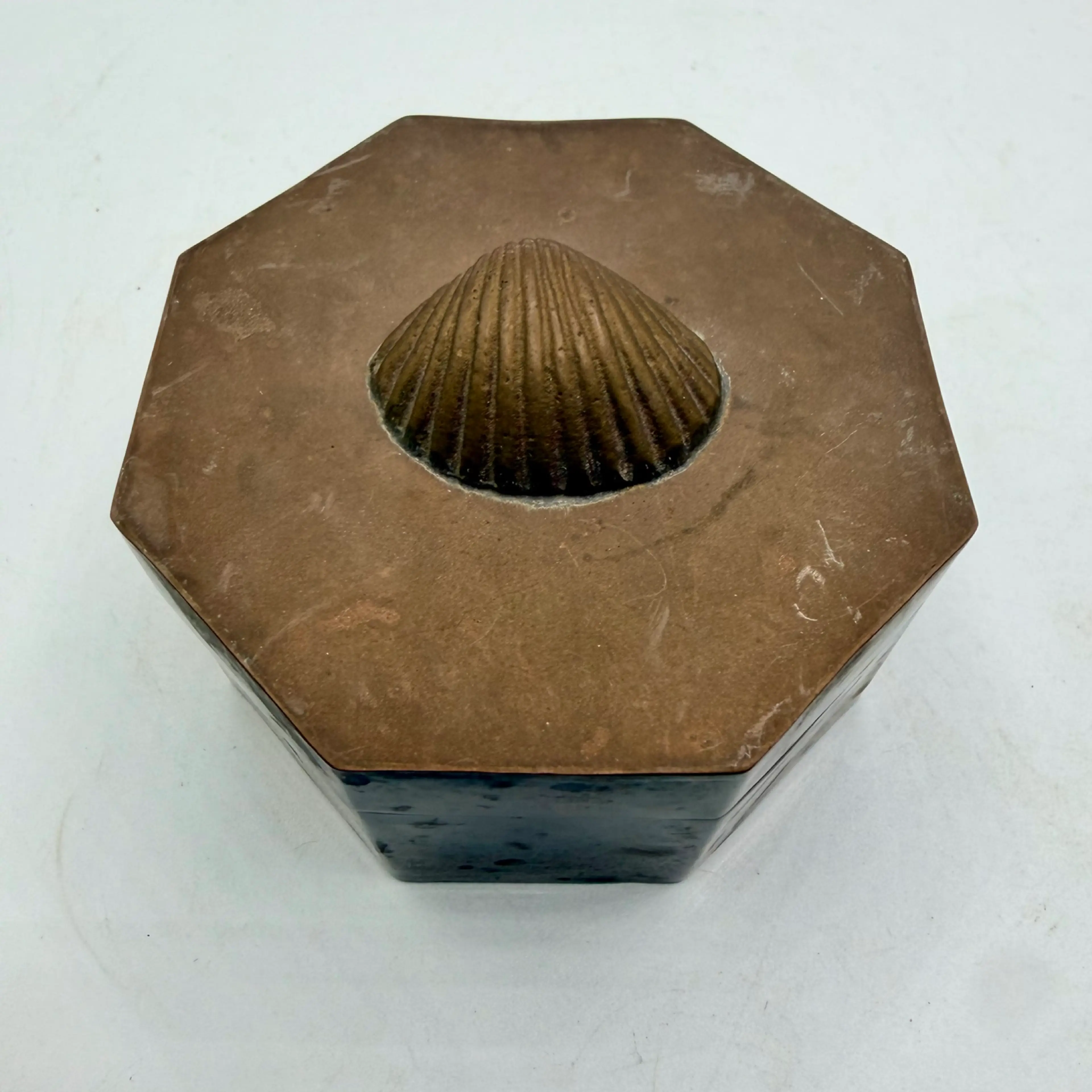 Image 2 of 11
