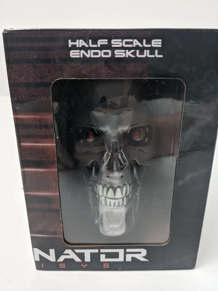 Terminator Genisys Half Scale Endo Skull - Lootcrate Exclusive - New