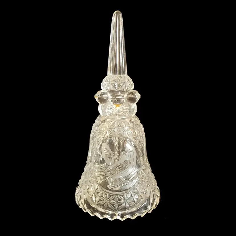 Bell Hofbauer Byrdes Crystal Glass Piece Bird Design 7" Tall approximately