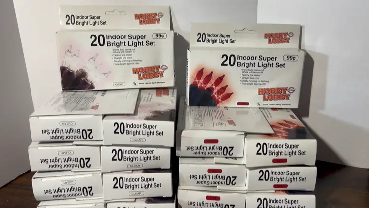 Lot Of 16 Hobby Lobby Indoor Super Bright Light Sets 20 Bulbs