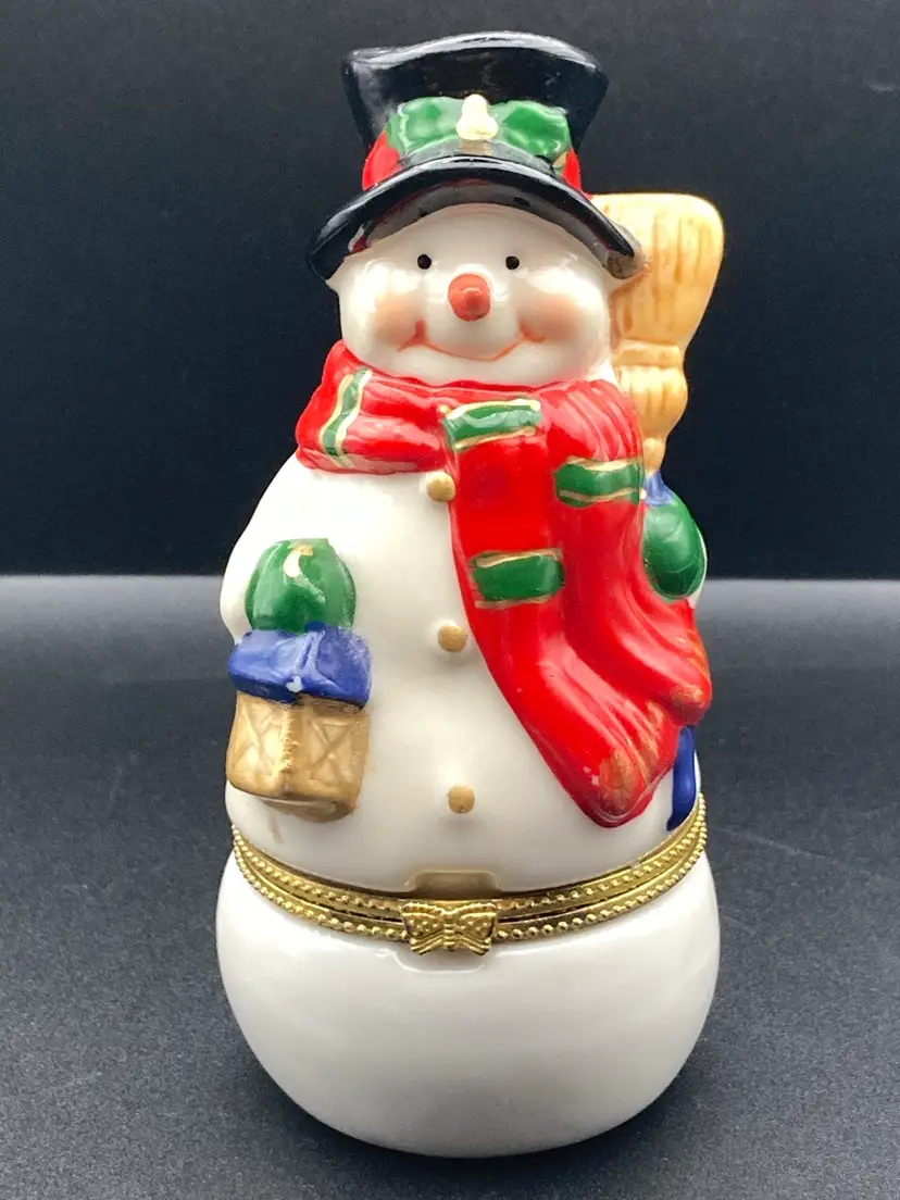 Porcelain Snowman Trinket Box (4 3/4” Tall 2 1/4” Wide 1 Tiny Chip On Hat As Seen In Pic)