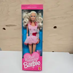 Vintage Red Romance Barbie Doll 1992 Valentine's Day
