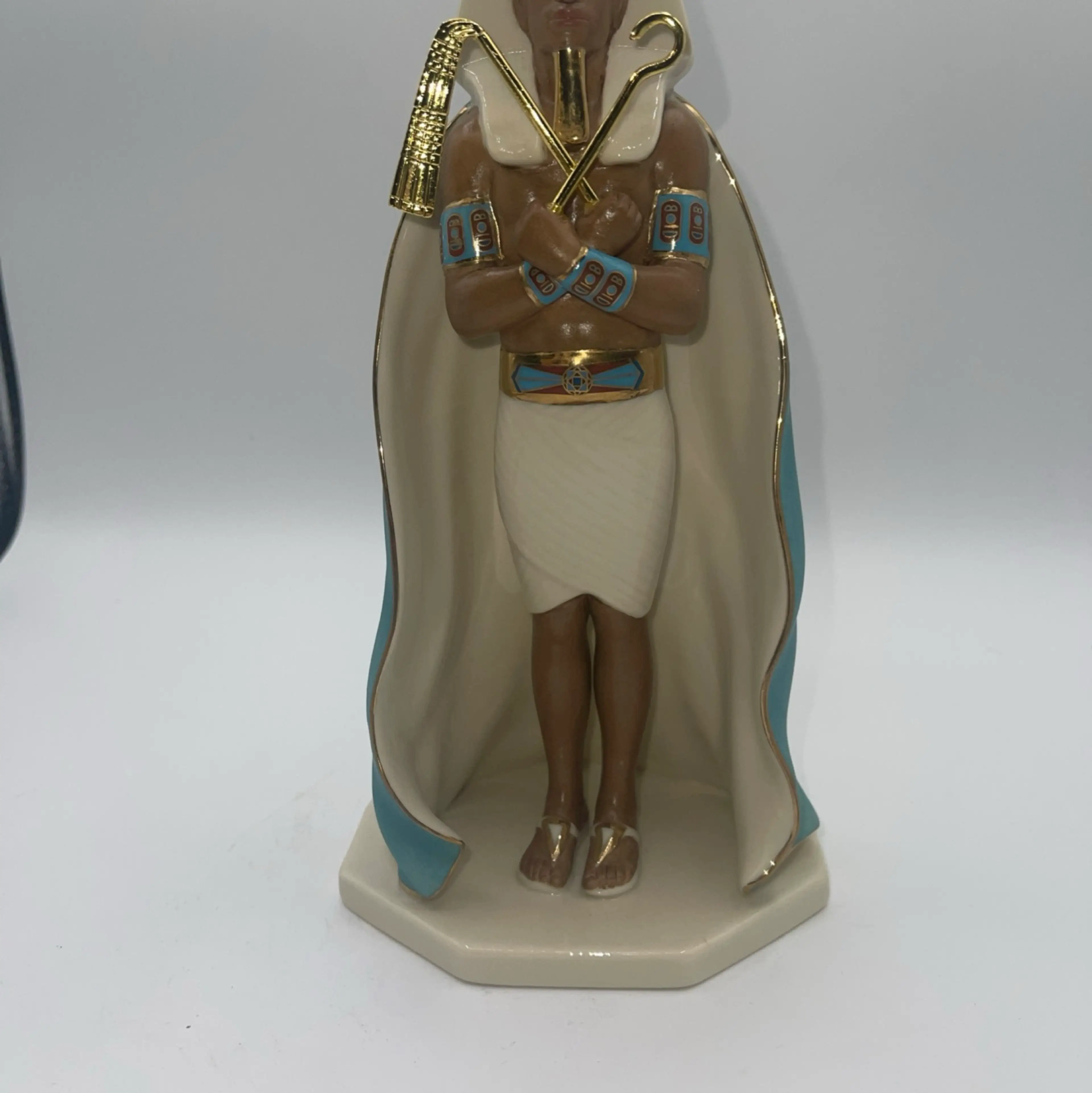 Image 3 of 8