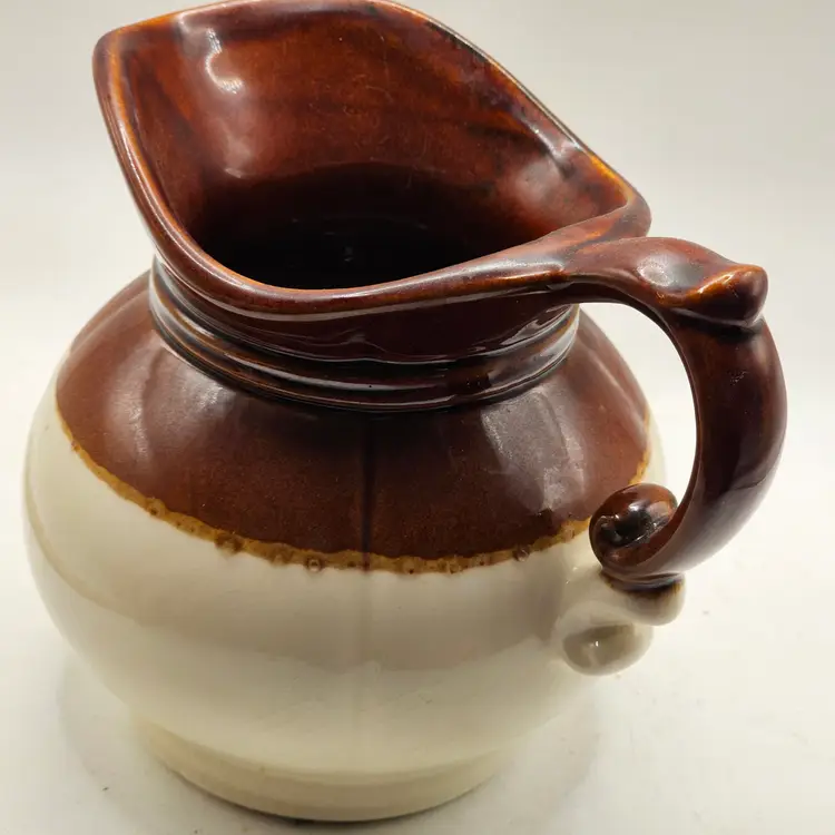 McCoy Pottery Pitcher Vase brown and creme 7528
