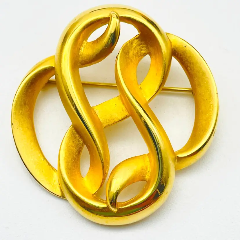 Vintage Gold Tone Brooch Abstract Signed PEP Modernist Statement Pin 18294