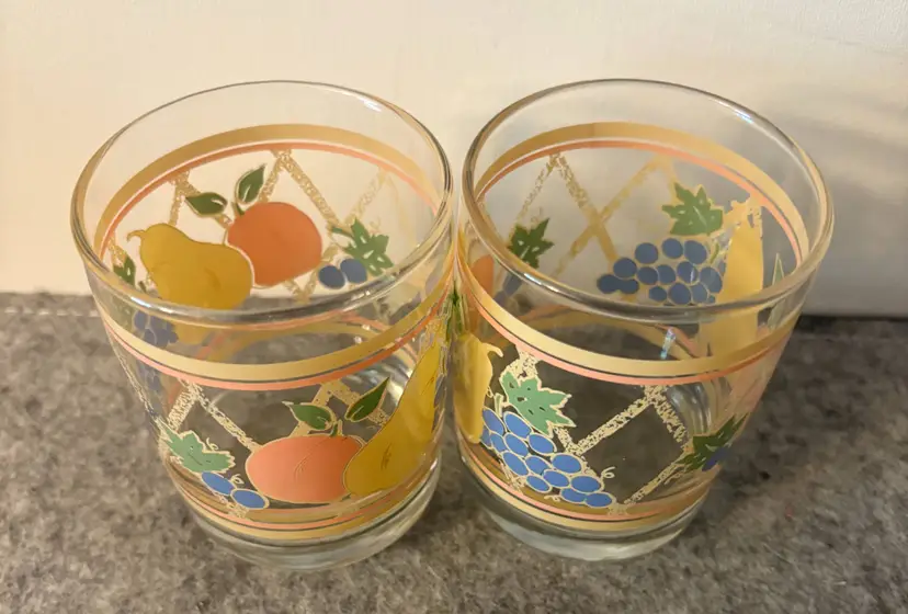 2 Vintage Libbey Lattice/Flower Design Juice glasses # 2899