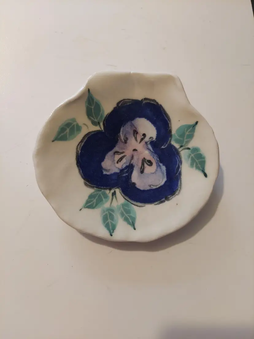 Handmade Art Pottery Trinket Dish Or Soap Dish With Pansy