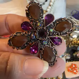 Vintage 1928 Copper Tone Floral Purple Amber Accent Brooch (TLC)