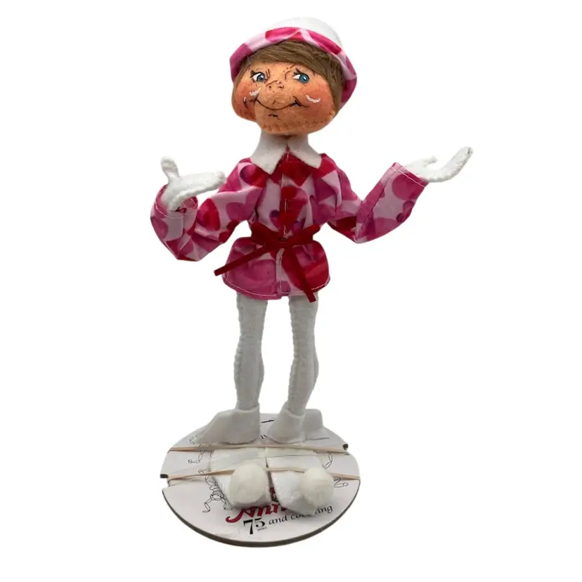 BIN - Contemporary 2024 Annalee Sweetheart Elf Valentines New. 9”