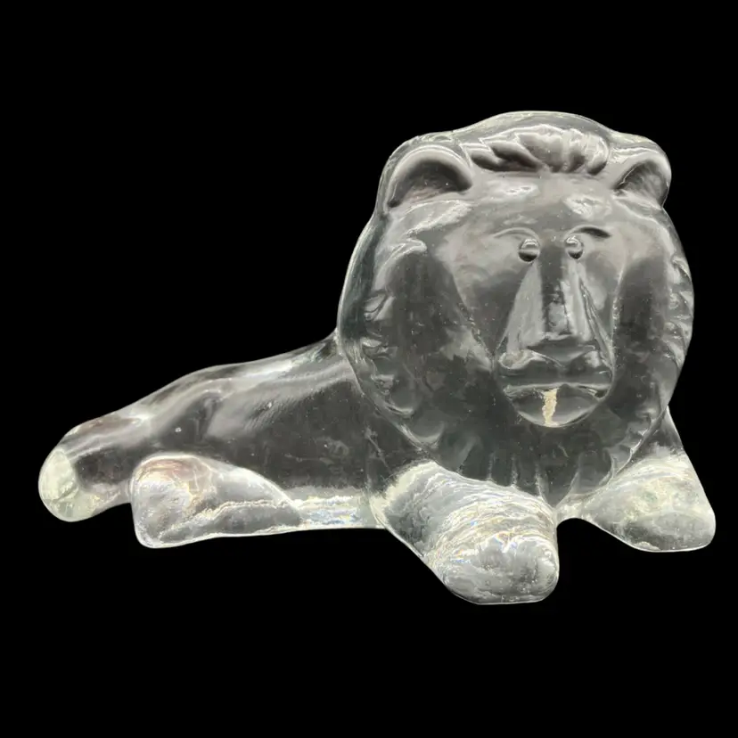 BIN - Art Glass Lounging Lion Paperweight Bookend