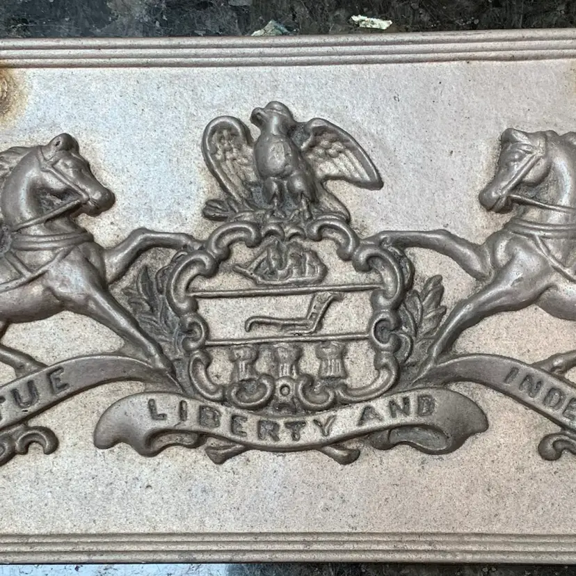 Wilton Armetale VTG Car License Plate PA Coat Of Arms “Virtue Liberty And Independence “